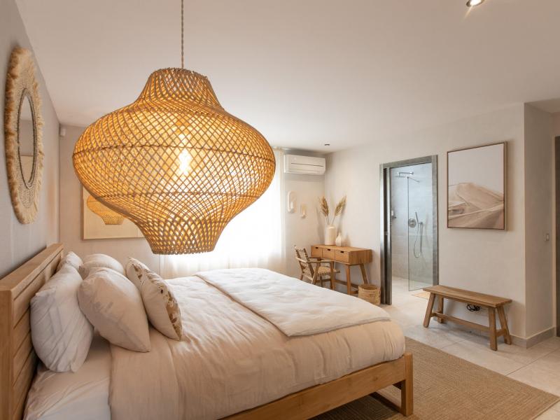 Vogue Art , Orient Bay 