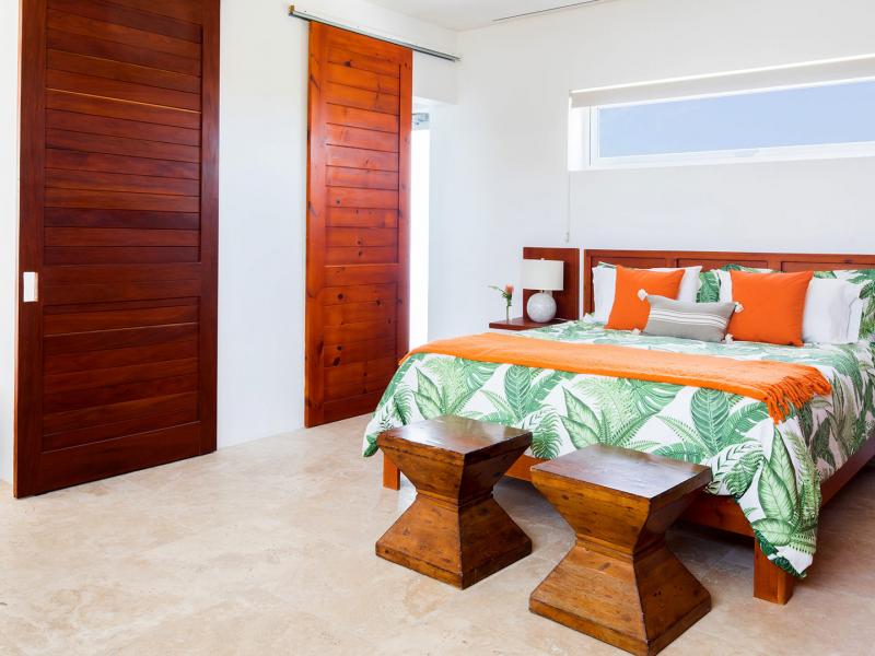 Champagne Shores , Lockrum 