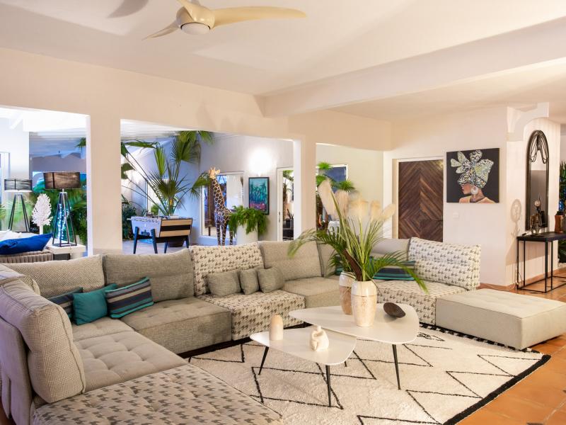 Privilège , Grand-Case 