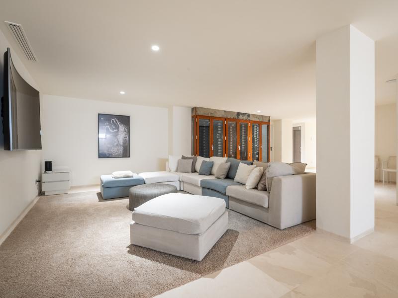 Villa Bergamot , Marbella 