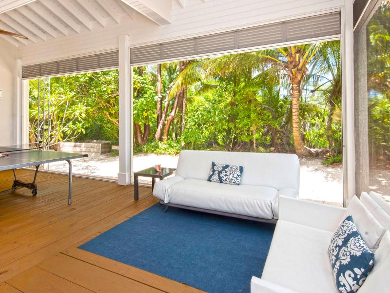 White Cottage , South Coast 