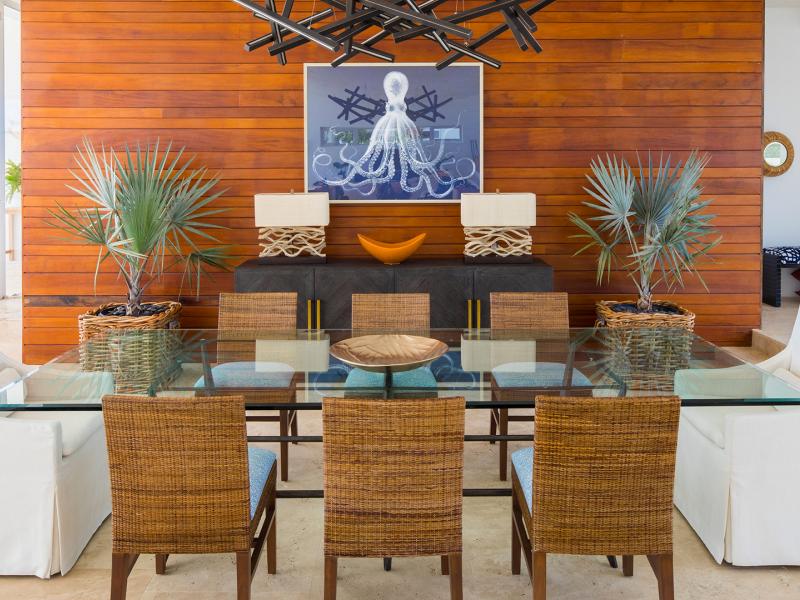 Champagne Shores , Lockrum 