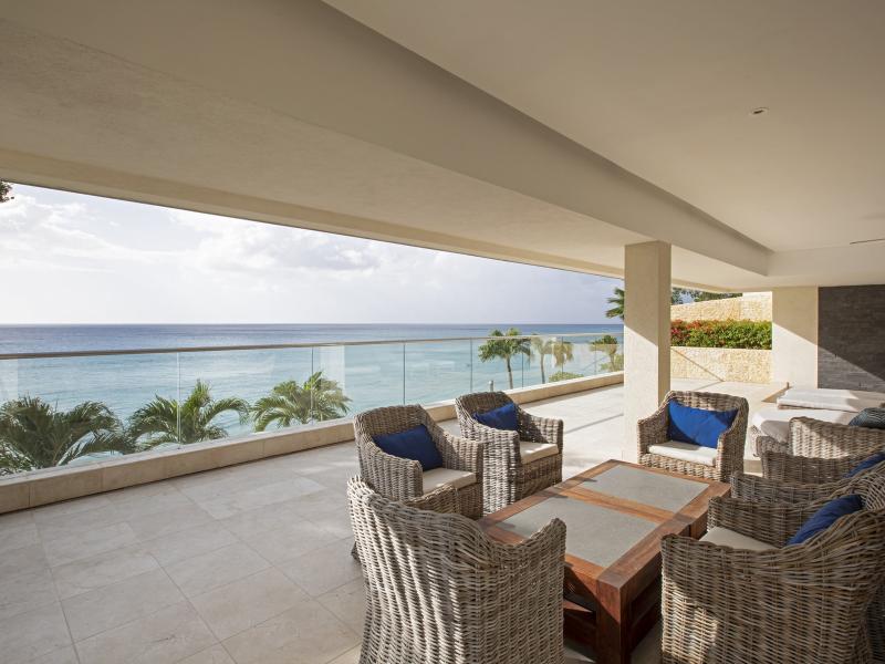 Portico 1 - Beachfront , Beachfront villas Barbados , Prospect , St James 