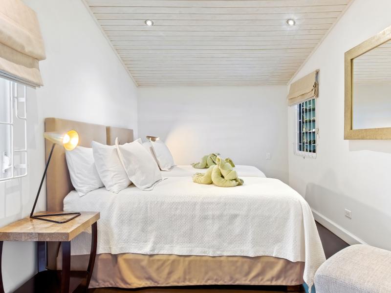 La Lune - Beachfront , Beachfront villas Barbados , Gibbes , St Peter , West Coast Barbados 