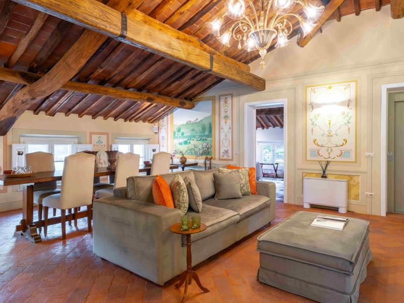 Villa Marie , Tuscany 