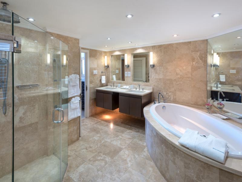 Reeds House 14 - Beachfront Penthouse , Beachfront villas Barbados , Lower Carlton , Reeds Bay , Reeds House , West Coast Barbados 