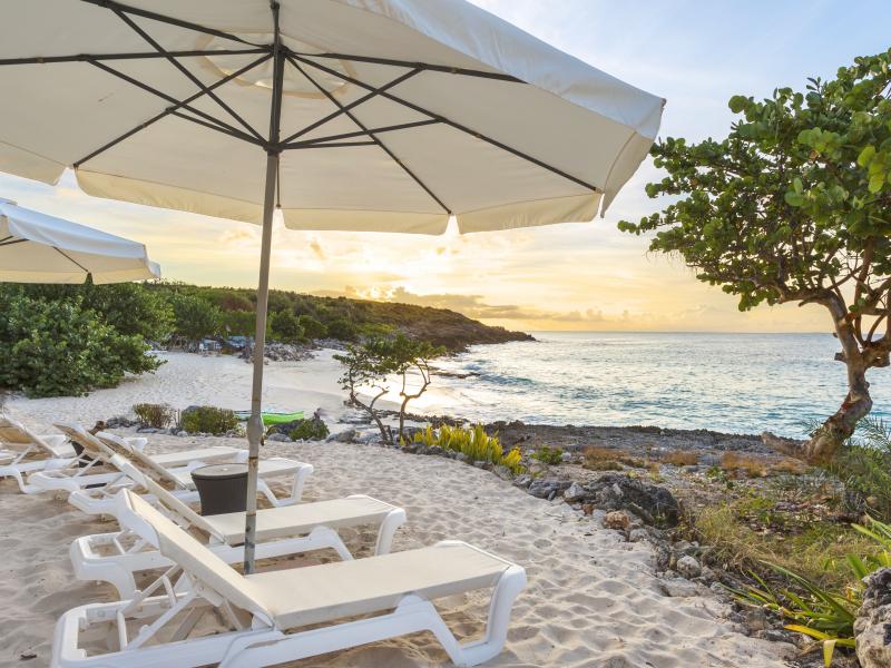 Villa Sandcastle , Lime Stone Bay 