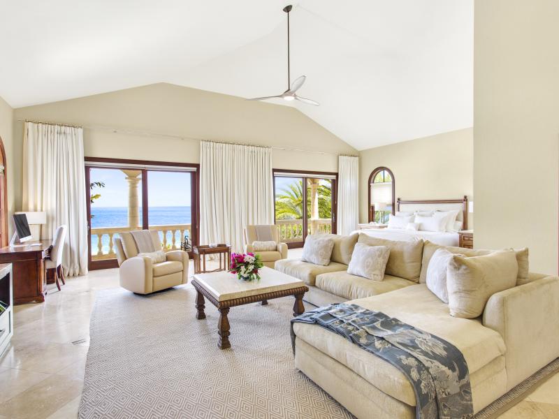 Villa Sandcastle , Lime Stone Bay 