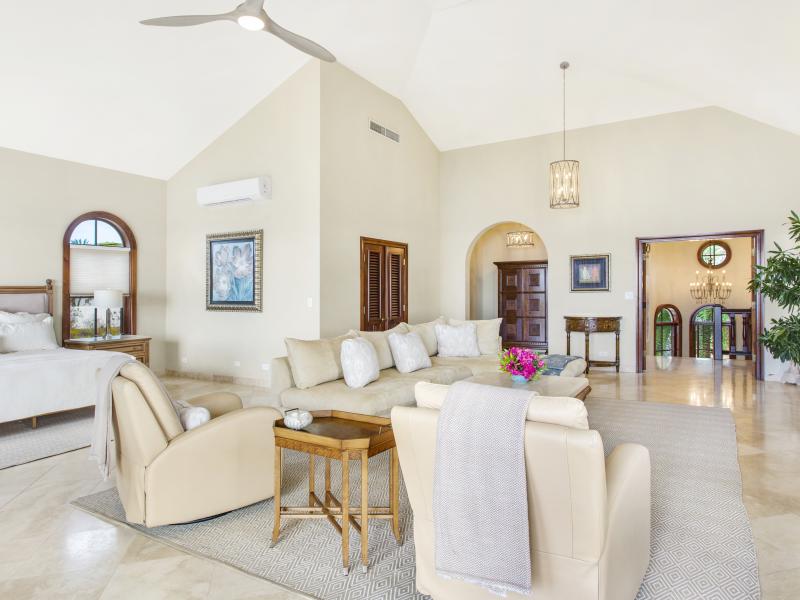 Villa Sandcastle , Lime Stone Bay 