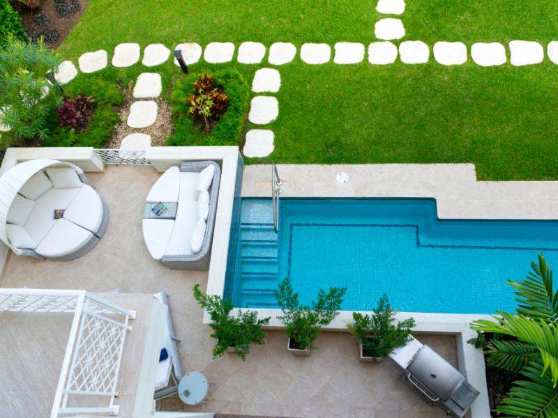 Smugglers Cove 2 , Beachfront villas Barbados , Paynes Bay , St James , West Coast Barbados 