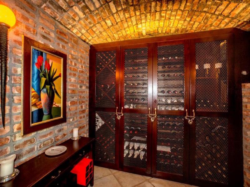 Cape Cyprus Estate, Camps Bay , Cape Town 