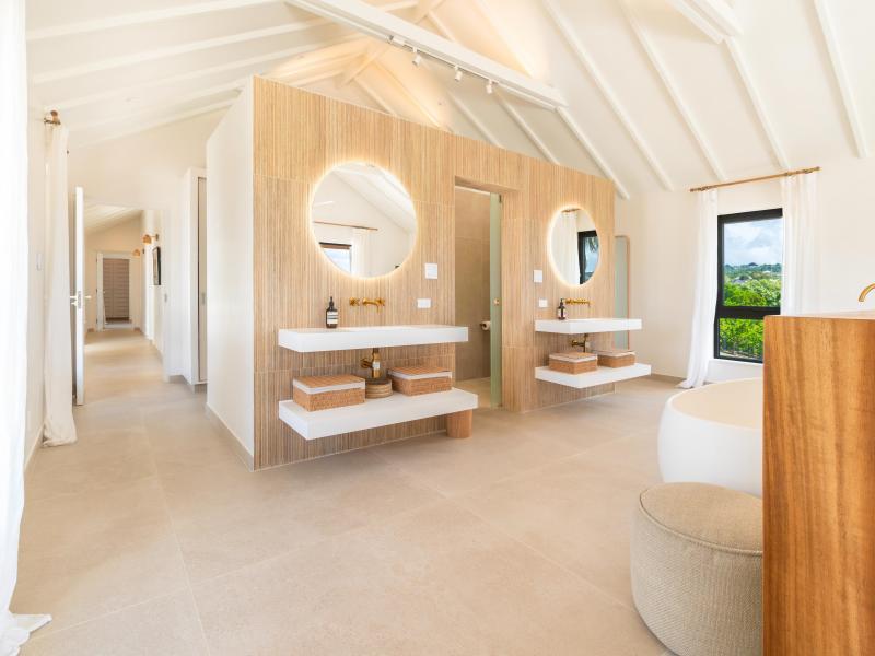 Cloudbreak , St James , West Coast Barbados 