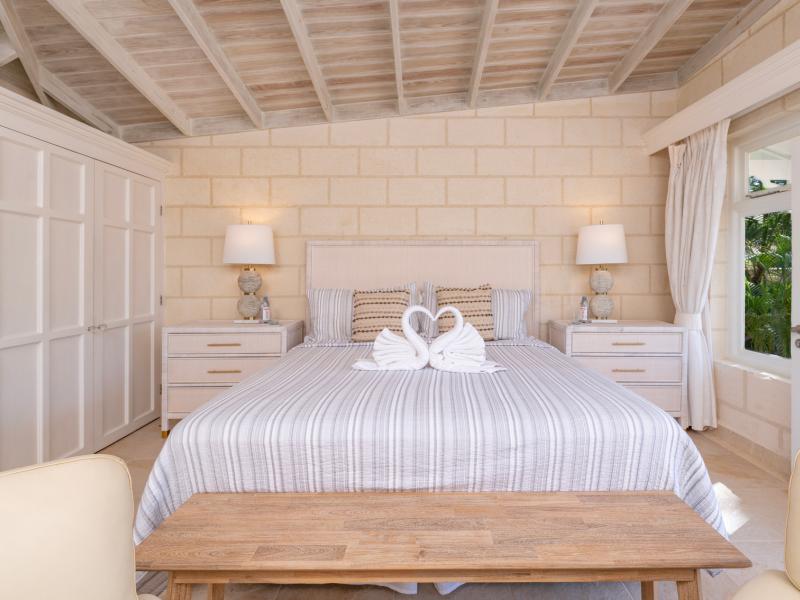 Queen's Fort Pavilion , Queens Fort 