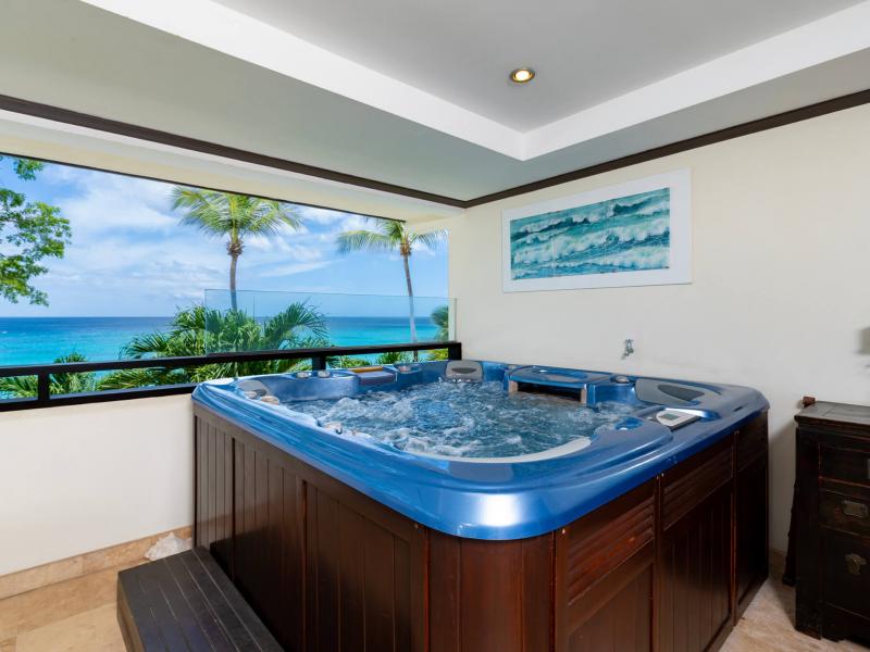 Coral Cove 8 - Life's a Beach , Coral Cove , St James , West Coast Barbados 