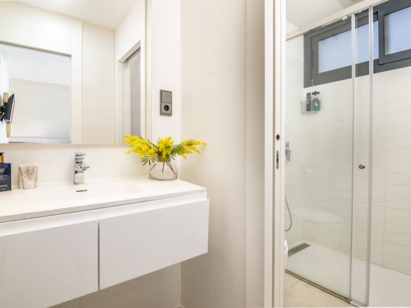 Villa Banus Bay , Marbella , Puerto Banus 