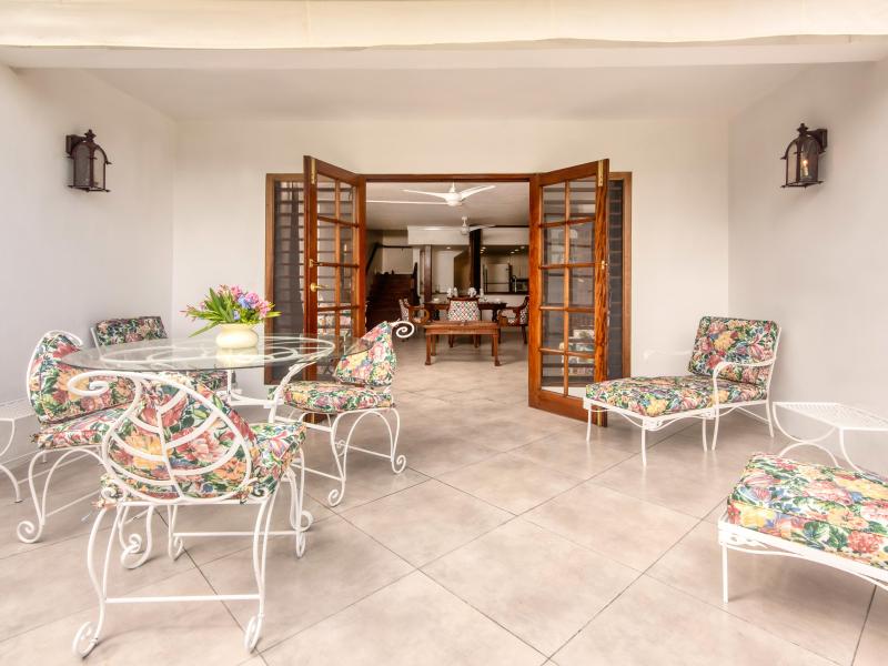 One Love , Montego Bay , Tryall 