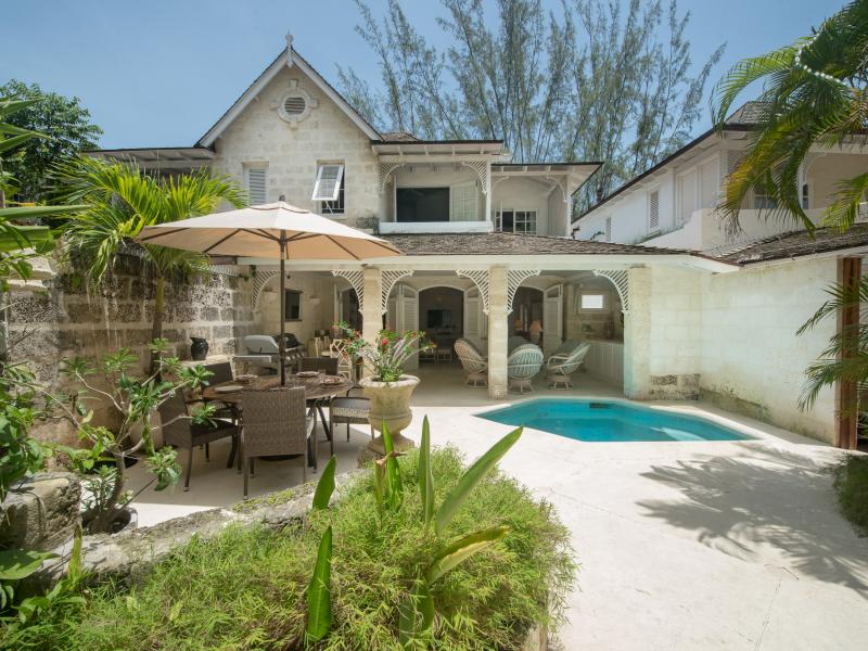 Waverly House - Beachfront , Beachfront villas Barbados , Gibbes , St Peter , West Coast Barbados 