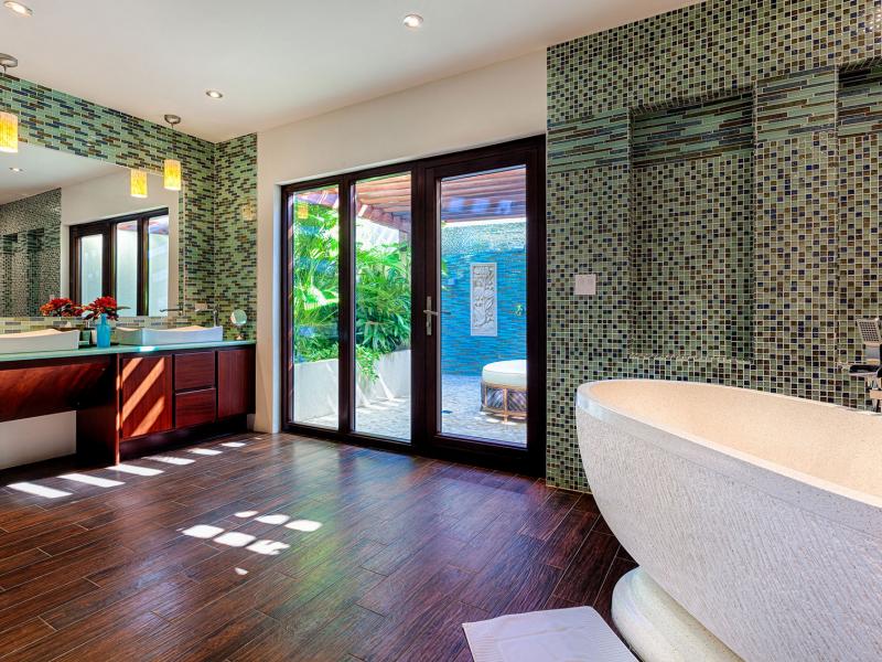 Villa Nevaeh Estate , Long Bay 