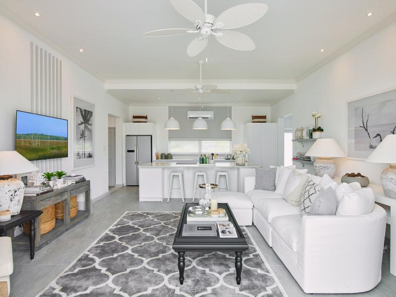 Footprints Cottage - South , St James , West Coast Barbados 