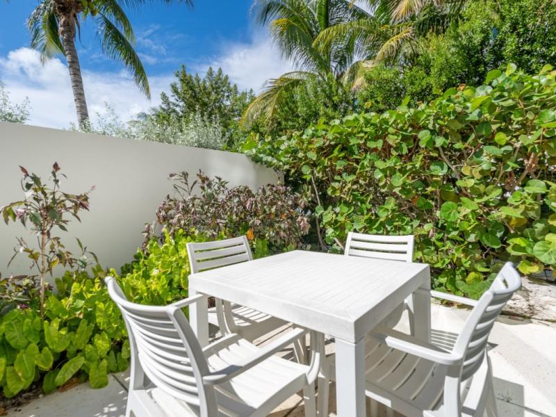 Villa Helios , Long Bay 