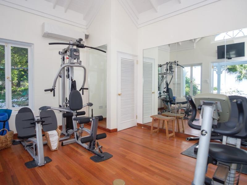 Scotch on the Rocks , Ocho Rios 