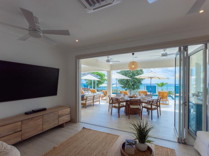 Kaiso - Beachfront , 