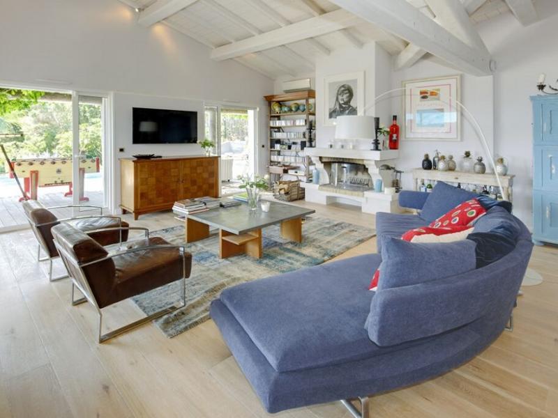 Le Grand Bleu , Cote D'Azur , St Tropez 