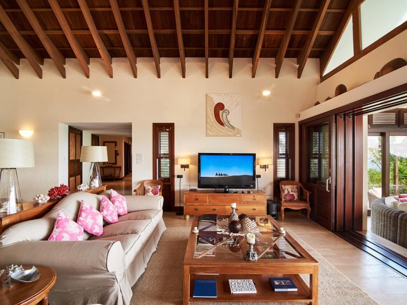 Silver Turtle Villa , Canouan Island, St. Vincent and the Grenadines 