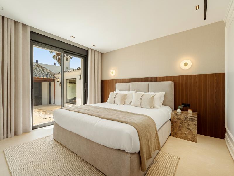 Villa Playa Banus , Puerto Banus 