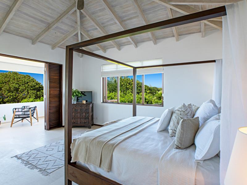 Sundeck House , St James 