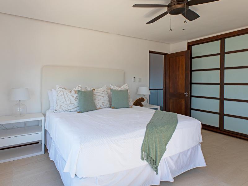 Sundeck House , St James 