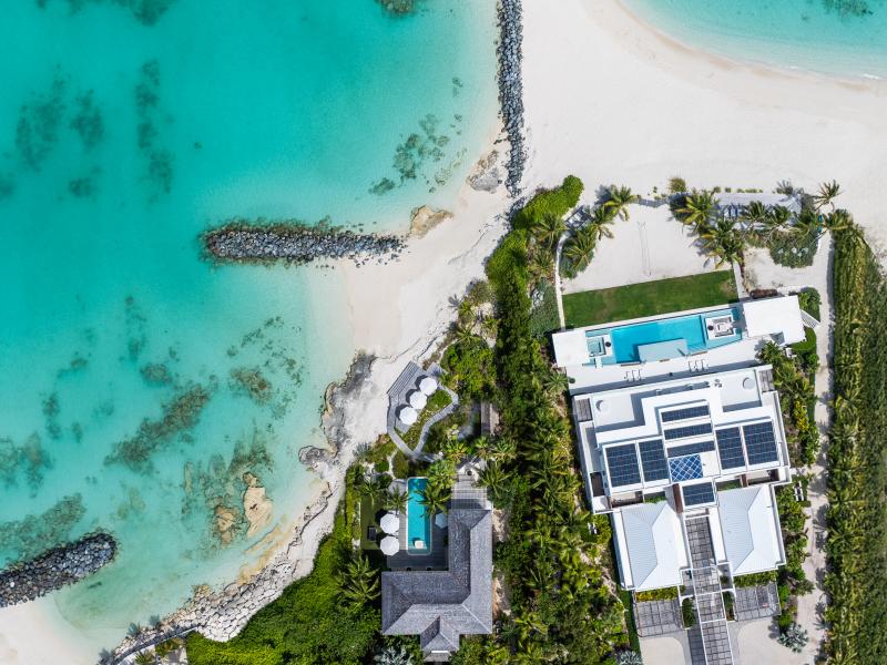 Saving Grace , Grace Bay 