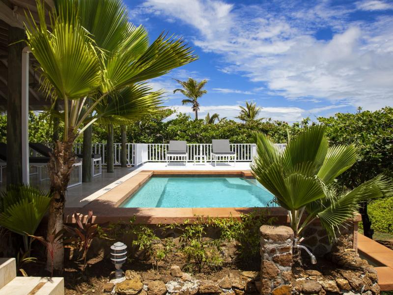 Palm Island Resort , Palm Island 