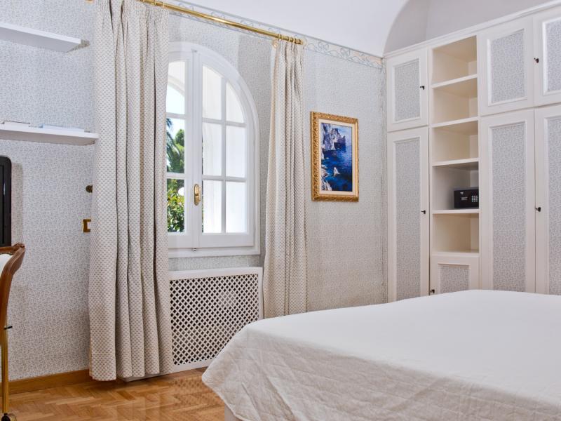 Villa Piccola , Amalfi Coast , Capri Island 