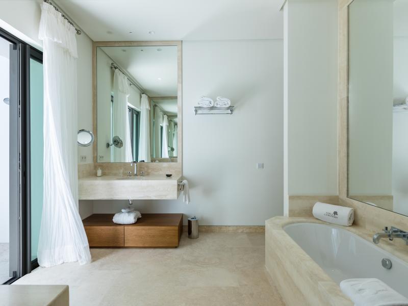 Finca Cortesin , Puerto Banus 