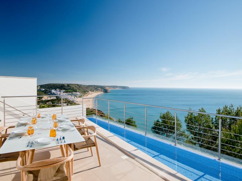 Villa Mar Azul - Vila Vita Parc Collection , Algarve , Salema , Western Algarve 