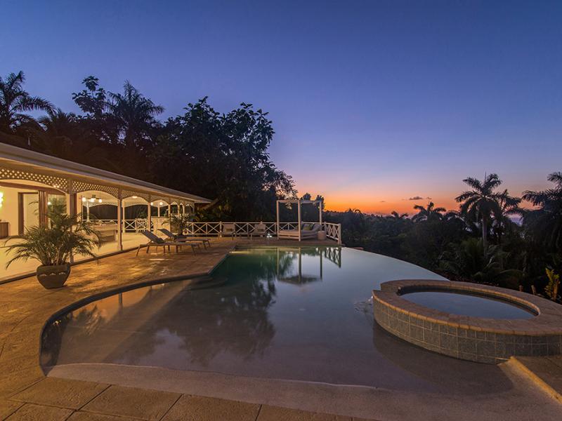 Allamanda , Montego Bay 