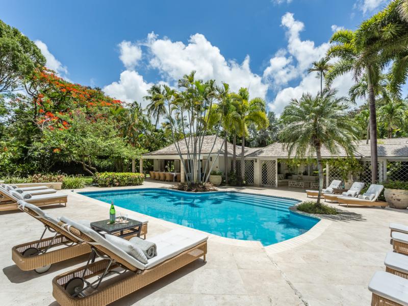 Bluff House & Cottage -Sandy Lane Beach , Beachfront villas Barbados , Sandy Lane Beach , Sandy Lane Estate , St James , West Coast Barbados 