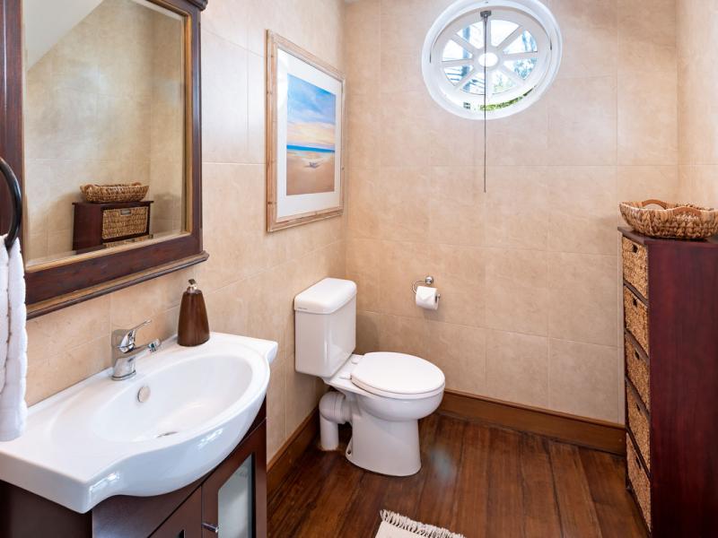 Mahogany Bay - Seashells , Beachfront villas Barbados , Paynes Bay , St James , West Coast Barbados 