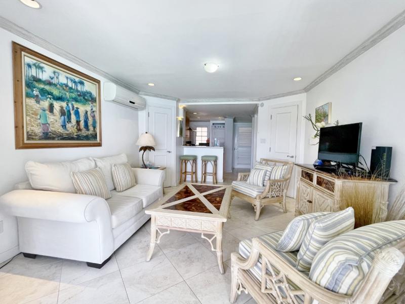 Villas on the Beach 303 , Beachfront villas Barbados , Holetown , St James , Villas on the Beach, Barbados , West Coast Barbados 