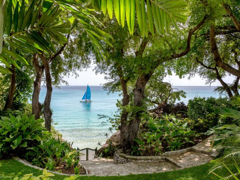 Maddox Villa , Beachfront villas Barbados , St James , The Garden, Barbados , West Coast Barbados 