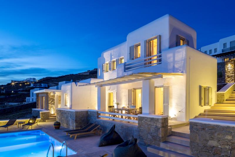 Villa Agios 1 and 2 Villa Agios 1 and 2
