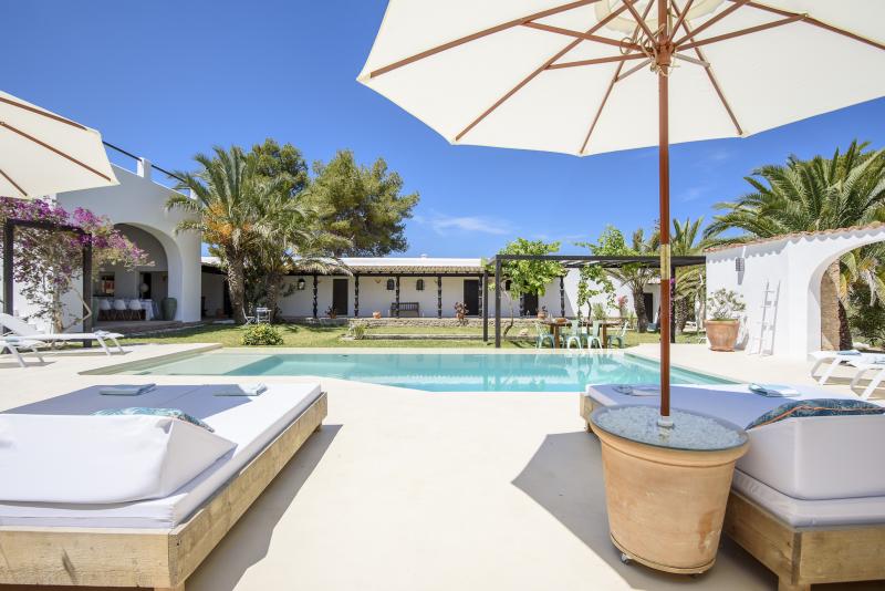 San Agustin Exclusive San Agustin Exclusive