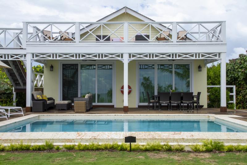 Eleuthera 4 Eleuthera 4